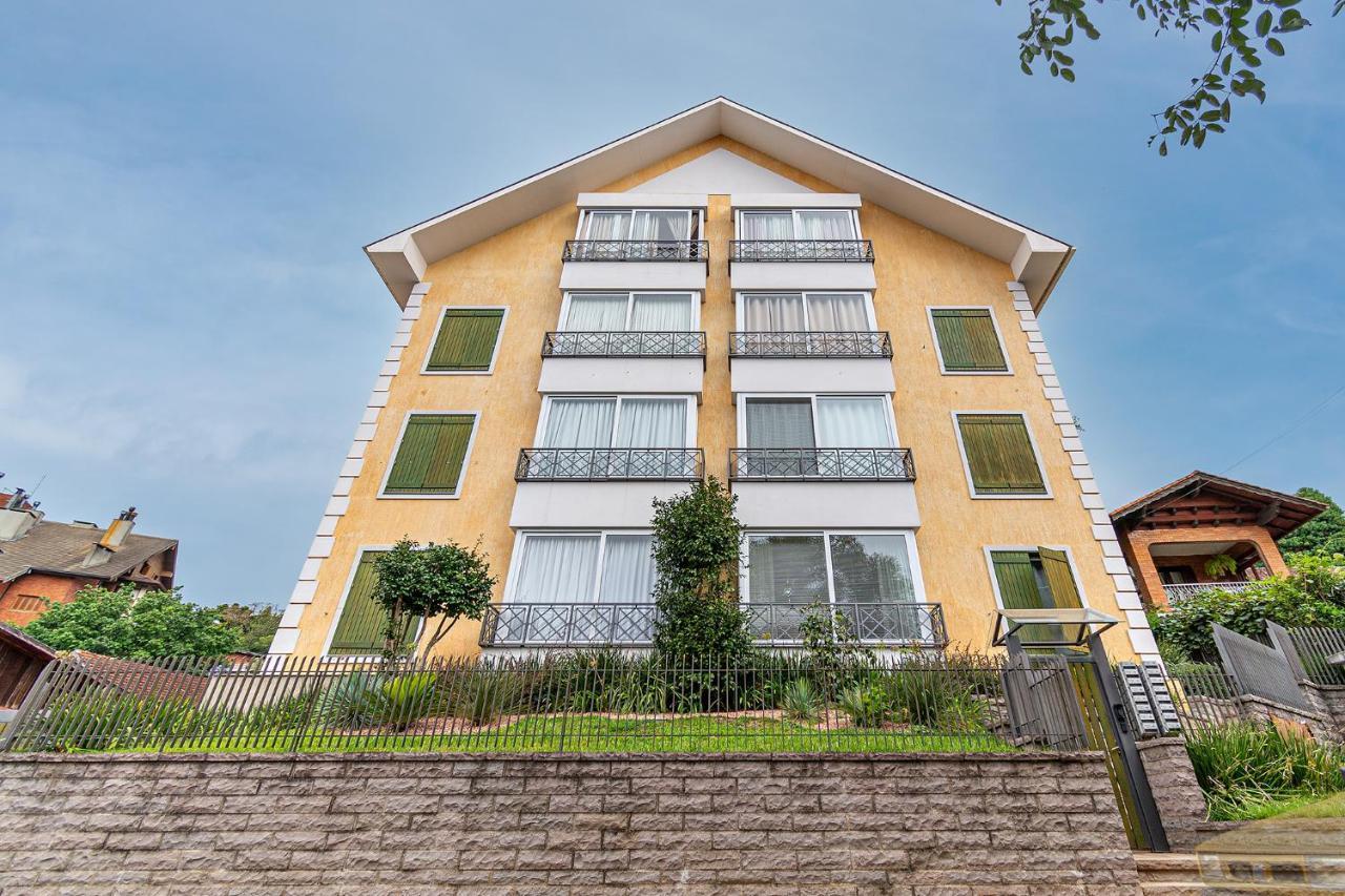Rosa Apartamento Luxo No Centro Gramado Apartment Exterior photo